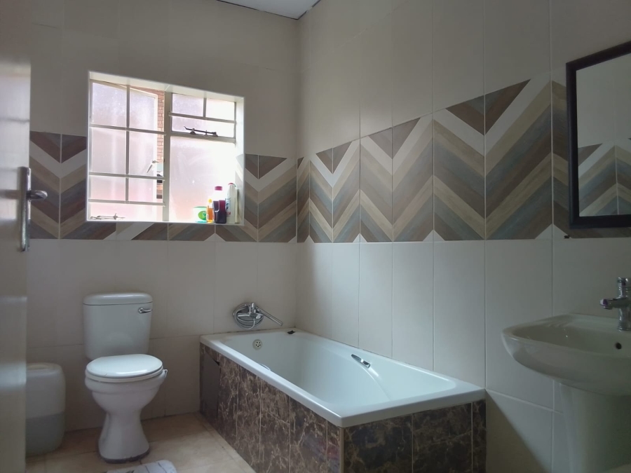 3 Bedroom Property for Sale in Waterval East North West